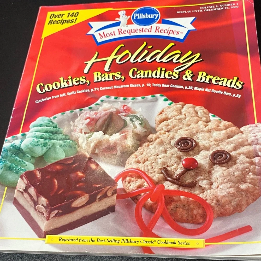 Pillsbury Holiday and Party Cookbook Set